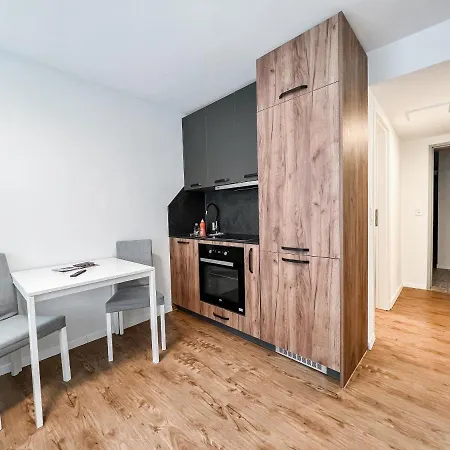 Apartmán Lovely 1-bed In *